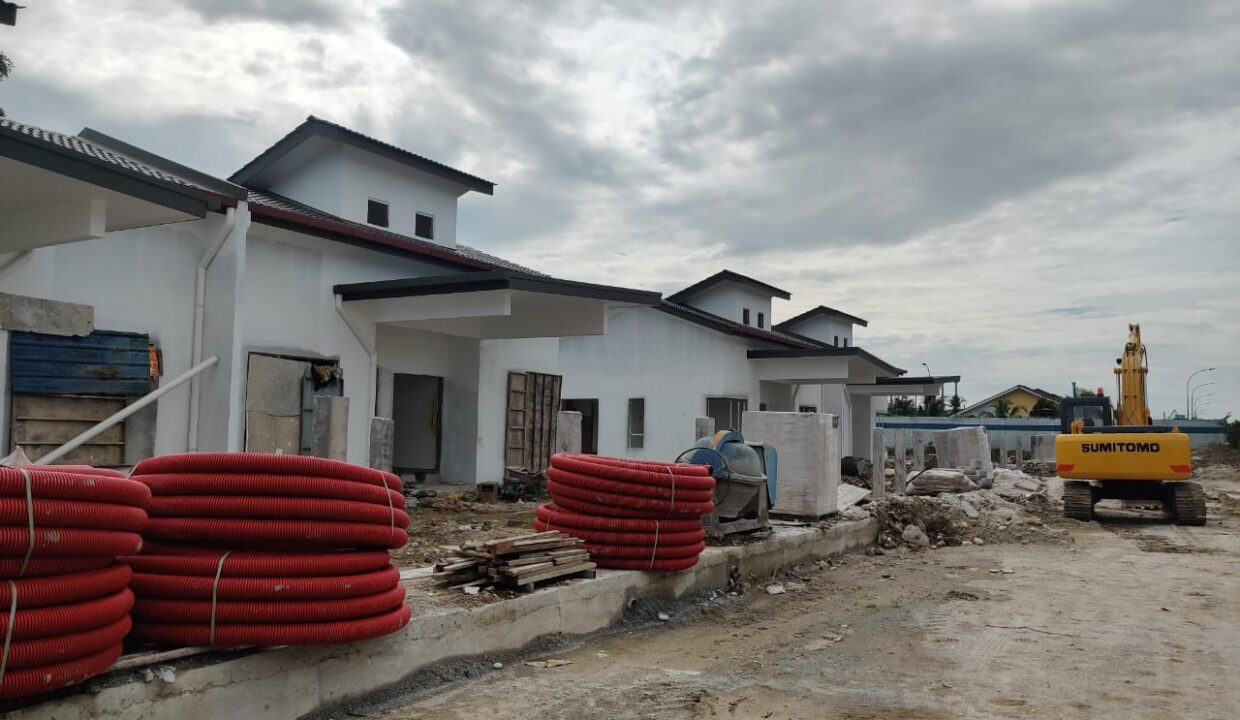 WhatsApp Image 2025-10-24 at 3.51.03 PM-2