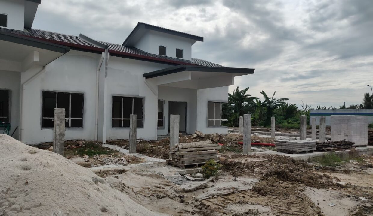 WhatsApp Image 2025-10-24 at 3.51.04 PM-2